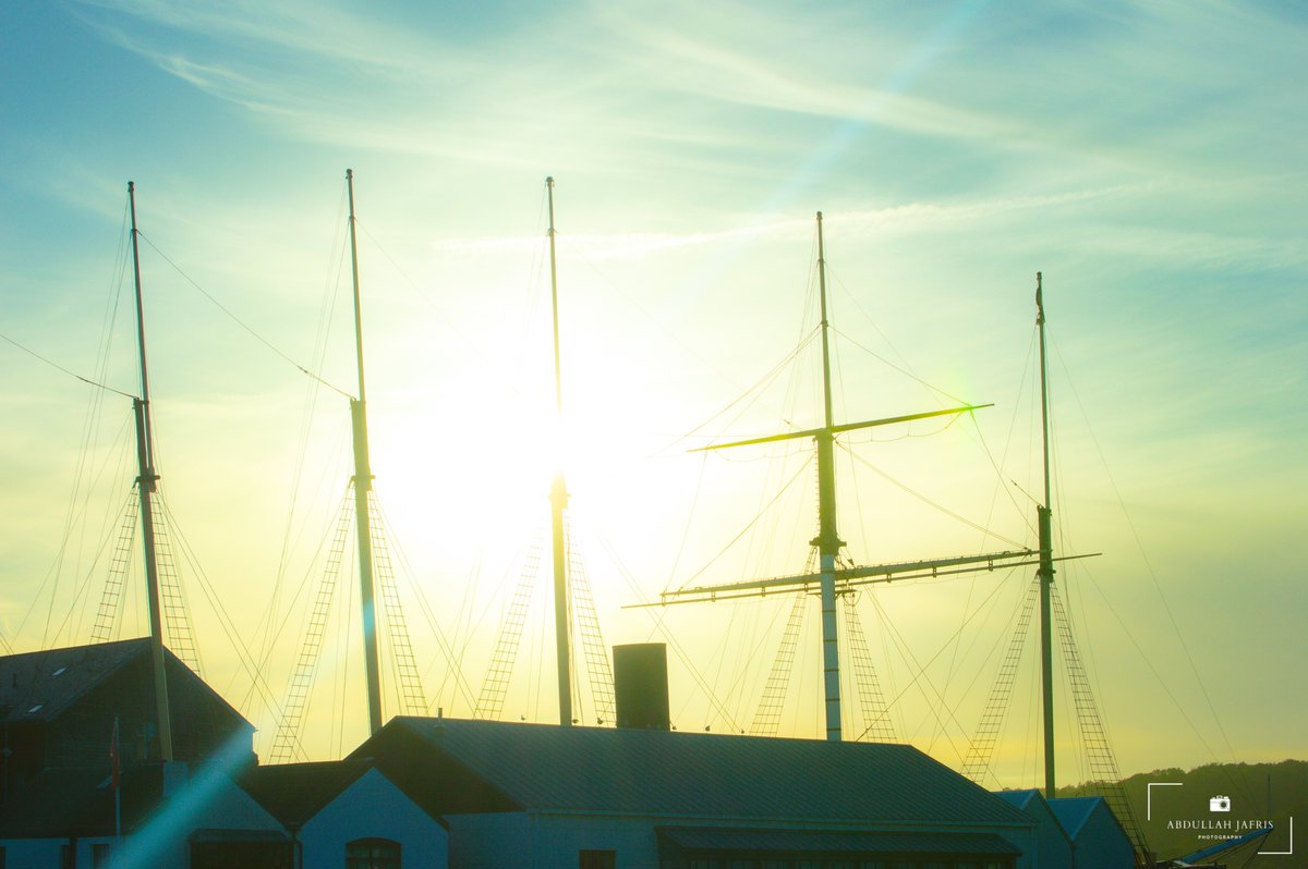 abdullahj's tweet photo. This is a mast-sea view ⚓️🦑

📍SS Great Britain, Great Western Dockyards, Bristol, UK 🇬🇧

#photography #dslr #nikon #city #cityscape #urban #streetviews #art #history #bristol #england #ship #brunel #ssgreatbritain #steamship  #harbourside #harbour #museum #travel #destinations https://t.co/FWFcsGnpWn