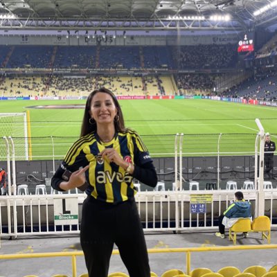 EdaEdapolat's tweet photo. #YeniProfilResmi https://t.co/yeuDwZvOSt