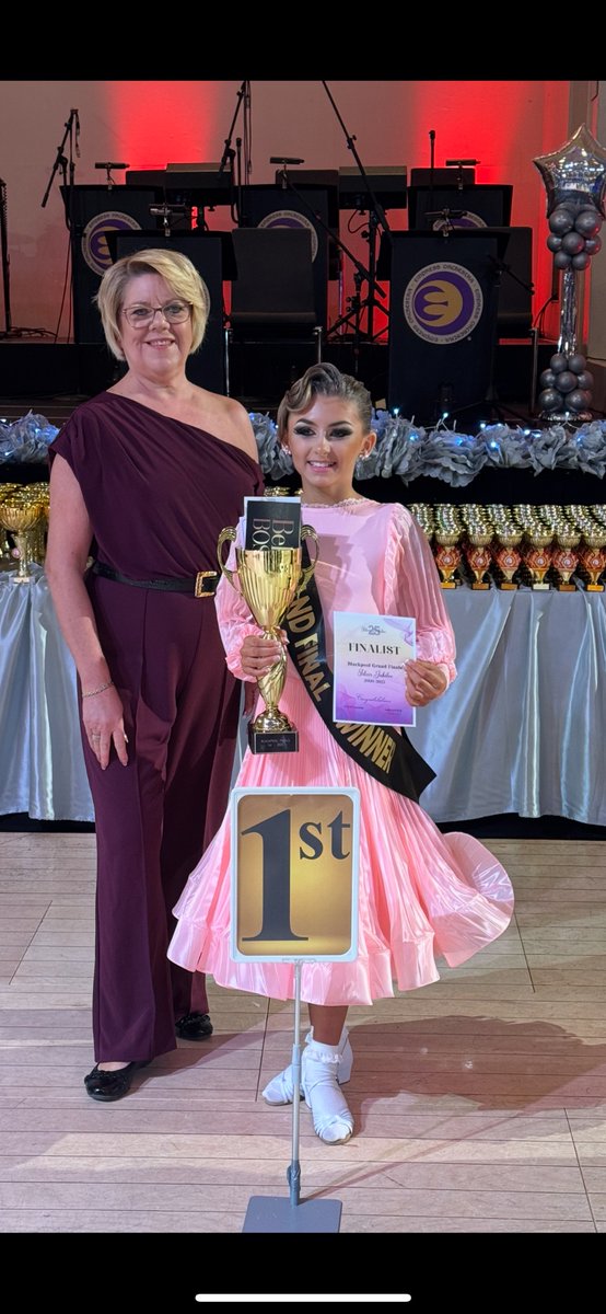 Chris Hart tweet media