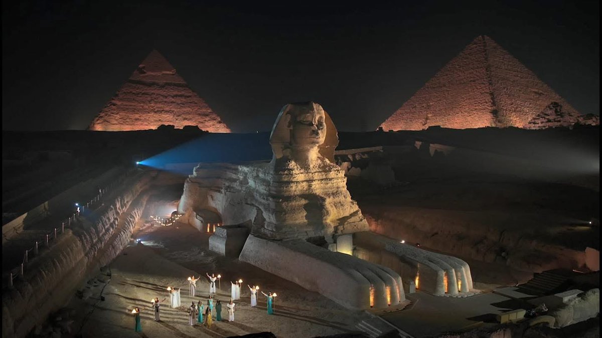 جاءت مصر ؛ ثم جاء التاريخ 🇪🇬
انا تاريخي مالي الدنيا🫡🤯🫀

#المتحف_المصري_الكبير