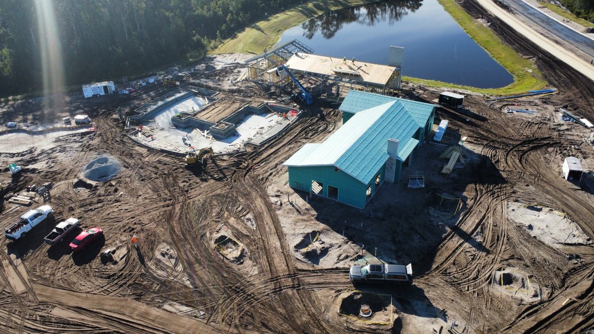 everrange's tweet photo. Big things are happening at EverRange! 💫 Construction of The Grove — our resort-style amenity + welcome center — is well underway and on track for summer 2026.

Stay tuned for progress pics. #EverRange #ComingSoon #CommunityLife https://t.co/d9FsisJiB6