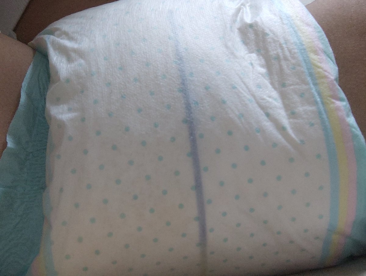 #おむつ男子  #おむつ好きと繋がりたい  #おもらし  #おしがま好きと繋がりたい