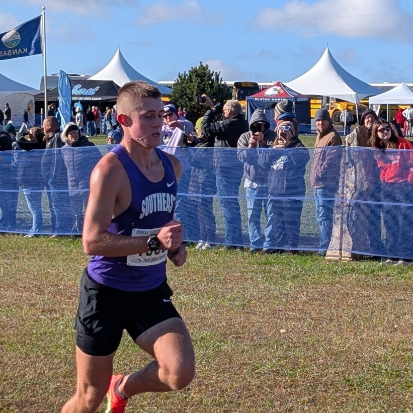 sestrojans's tweet photo. Congrats to Coach Caselman and the Cross Country teams for an amazing season. Multiple individual medalists and another banner for the boys. STATE CHAMPIONS! #werundeep https://t.co/VmCCfvhzUF