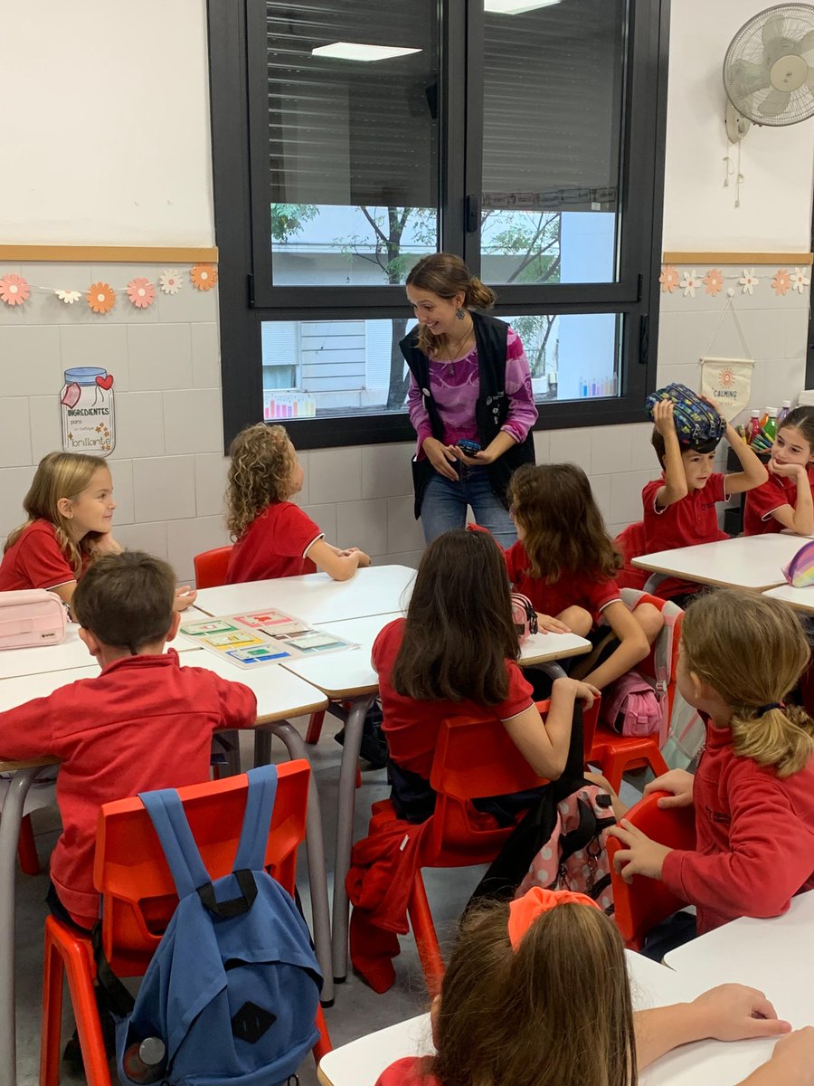 Agustinos Valencia tweet media