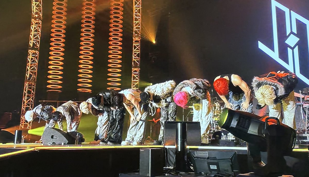 あおいきつね tweet media