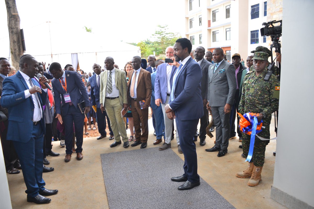 POP PROMOTIONS 🎧 tweet media