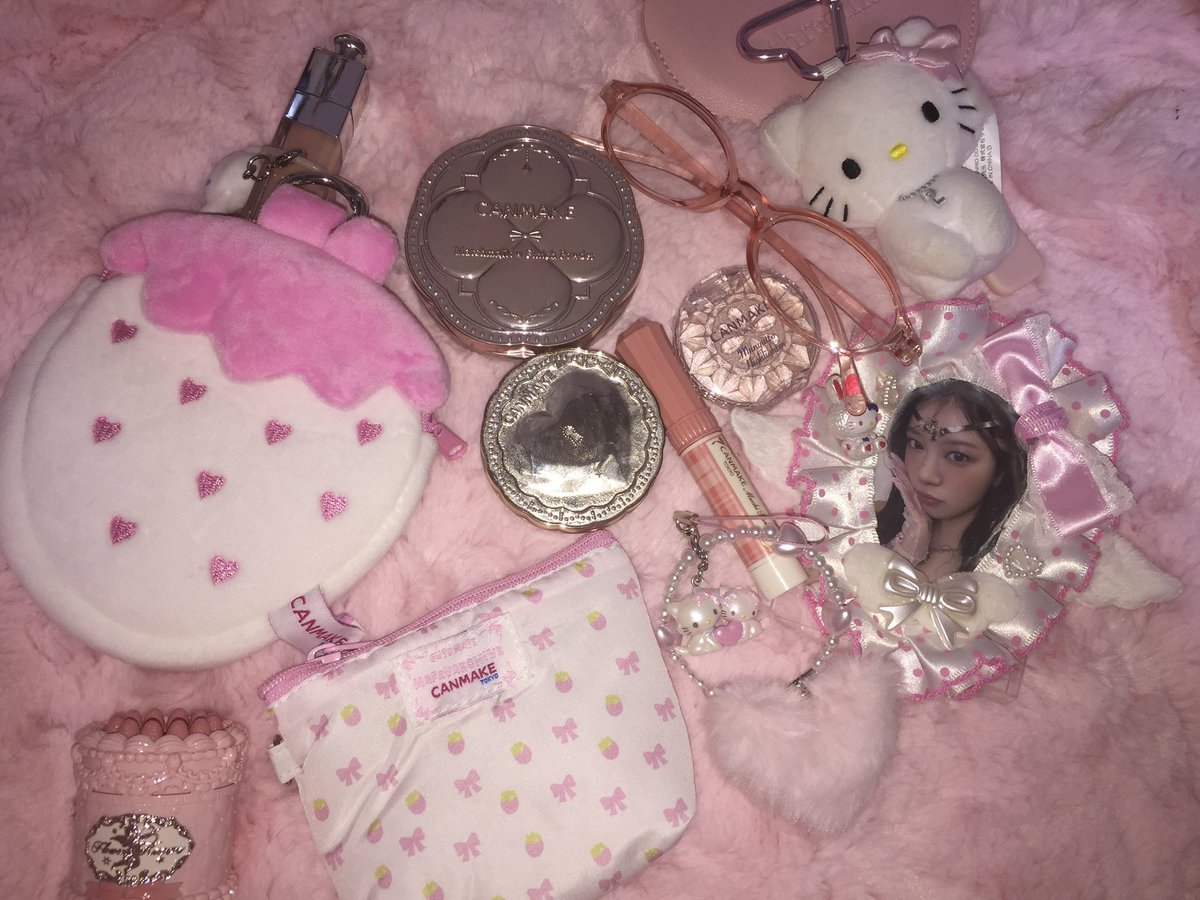 ꒰ᐢ ֊ ⩊ ֊ ᐢ ꒱🪄⌒♡｡．소녀라면 캔메이크♥︎마페아 콜라보  가져야겠지💕 ☆.。.:*・°☆ ｡+.