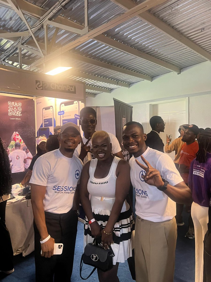 SESSIONS tweet media