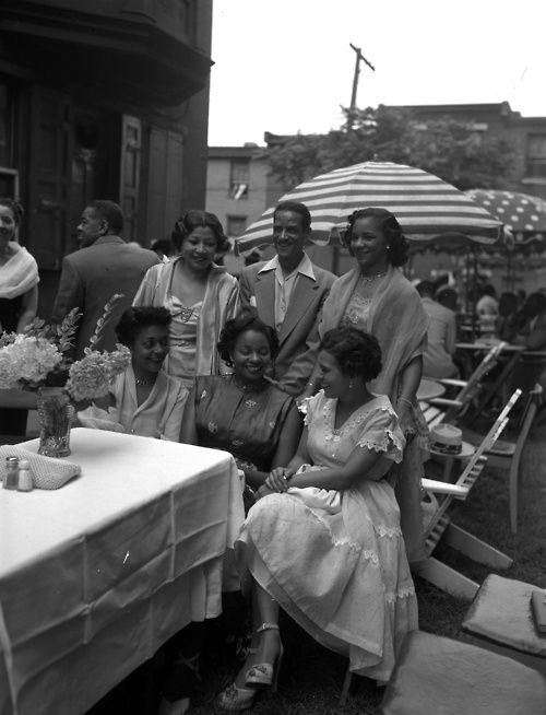 HussleMase's tweet image. Faces Of Black America 

Classy Era 

Philadelphia, Pennsylvania.