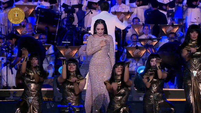 josephnassar_'s tweet image. #SHERIHAN ✨
THE legendary living #ICON  
#Egypt #المتحف_المصري_الكبير #مصر