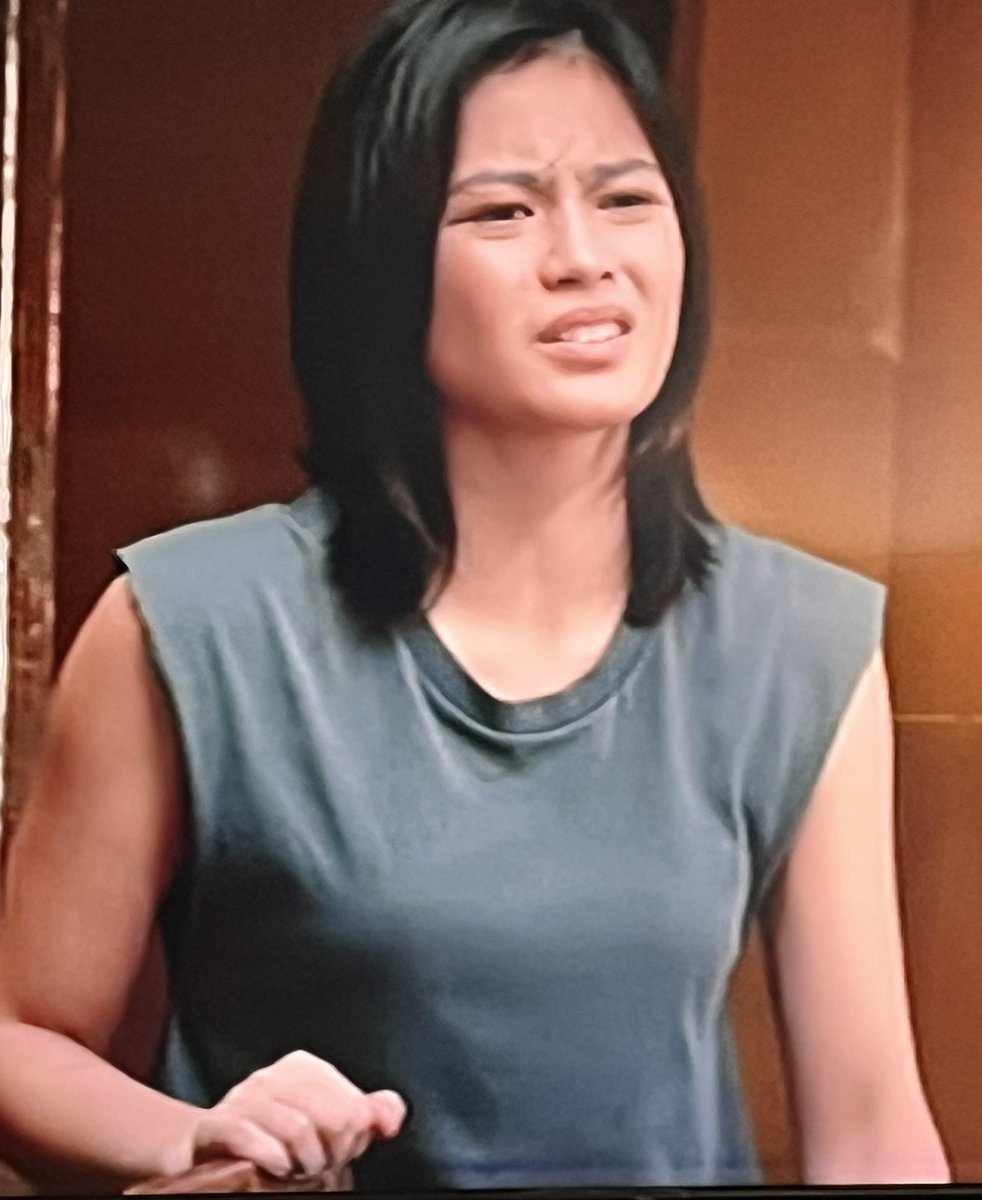 MalayaStreet's tweet photo. bakit hindi ako ang ni launch noong 2023? starlet din naman ako, too good to be true ba? bakeeett??? https://t.co/yotE1H1Op0