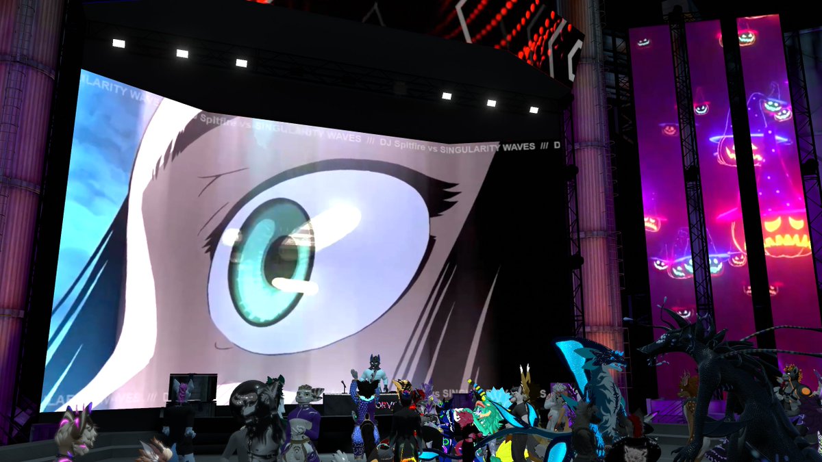 Last night was so unreal. Until we meet again, take care everybody 💙❤️

The show will be posted later today, keep an eye out

📸 Beamflare