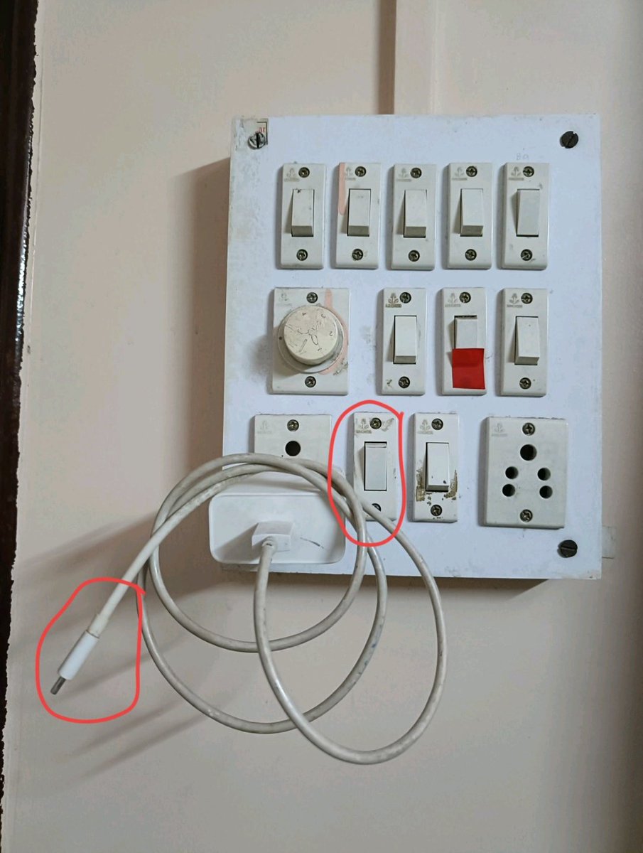 brahma_4u's tweet image. Is there any electricity waste here?

Only science enthus know.