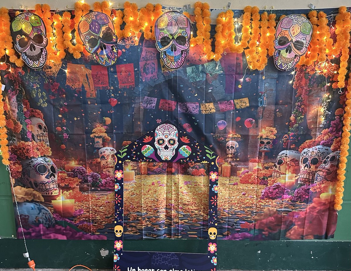 PedroFerna63249's tweet photo. Nice

#diadosmuertos https://t.co/UHQI7wLprV