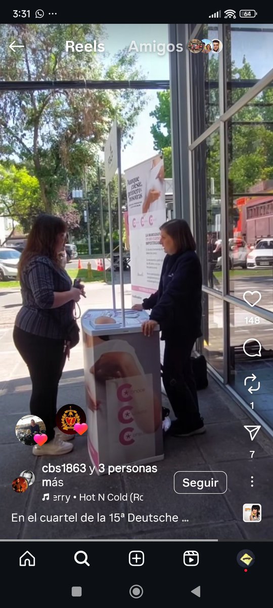 Super_CBS_Chile's tweet image. En la @15feuerwehr del @cbsantiago el 29, se realizó la actividad de la Clínica Móvil de la Fundación Arturo López Pérez @FALPfundacion realizando mamografías a bomberas y funcionarias de la Institución, para cerrar el Mes de la Prevención del Cáncer de Mama @CencoMallsCL