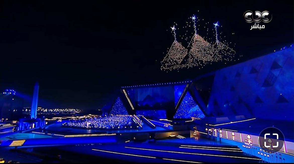 بوابة الوفد| ليلة تُسجل في ذاكرة التاريخ.. 30 صورة من حفل افتتاح المتحف المصري الكبير 