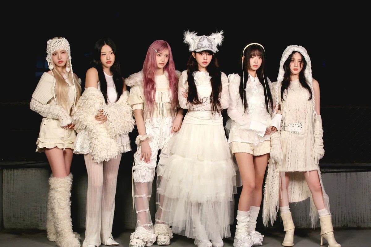 Most popular girlgroup songs on MelOn each month in 2025 so far:  

January: aespa - Whiplash 
February: IVE - REBEL HEART 
March: IVE - REBEL HEART 
April: IVE - REBEL HEART 
May: aespa - Whiplash 
June: aespa - Whiplash 
July: HUNTR/X - Golden 
August: HUNTR/X - Golden