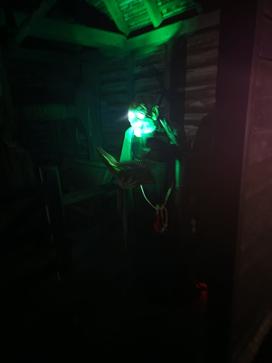 Excellent and very well-attended Halloween party at <a href="/ChilternOAM/">Chiltern Open Air Museum</a> last night, with plenty of fun for all ages!