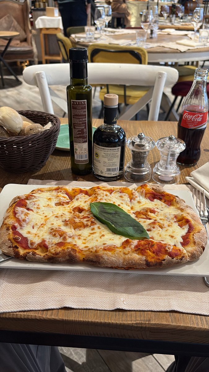 ab__cfc's tweet image. Milan🇮🇹 it has not been a pleasure abosolute shithole of a city