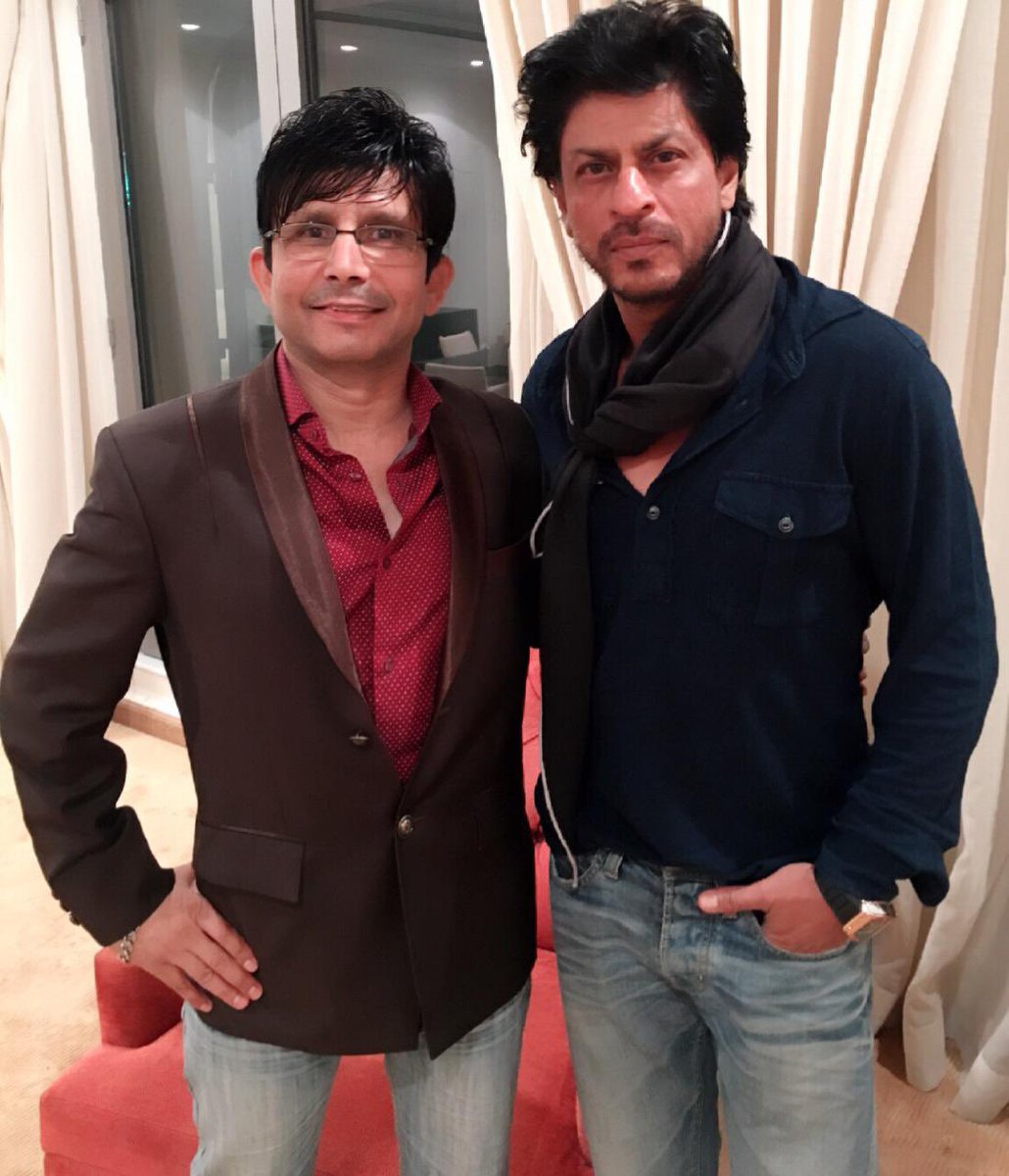 kamaalrkhan's tweet photo. Bhai Jaan @iamsrk Wishing you a very happy birthday! Allah Aapko Hamesha Salamat Aur Sehatyaab Rakkhe. #HappyBirthdaySRK! https://t.co/gQsX4Vn3ta