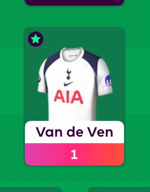 FPLGameManager's tweet image. Worlds apart 💔 #FPL