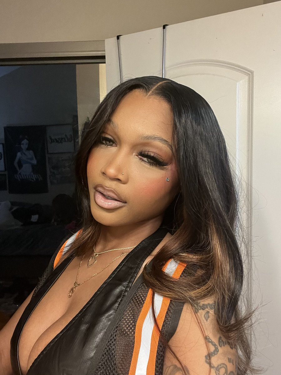 Cnya 🖤 tweet media