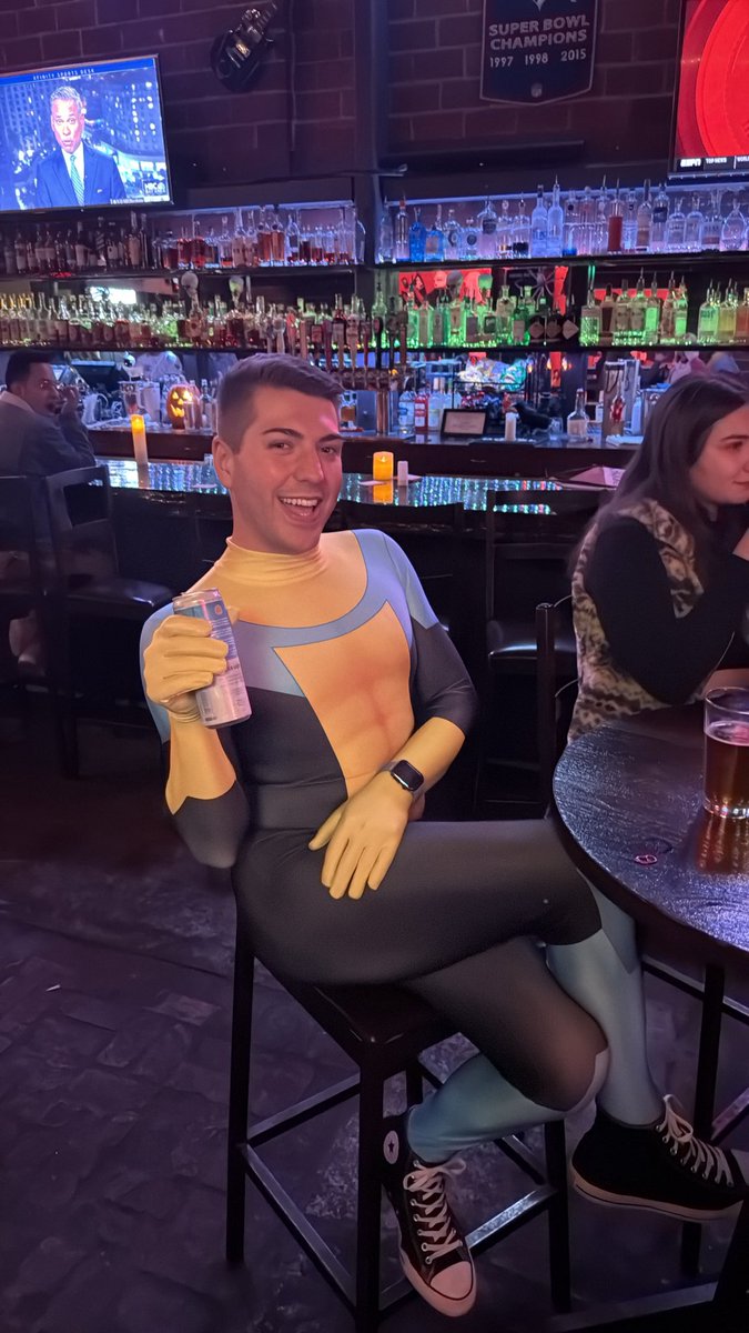 aussttnn's tweet photo. Halloweekend 🎃 https://t.co/PMAOT9ae3o