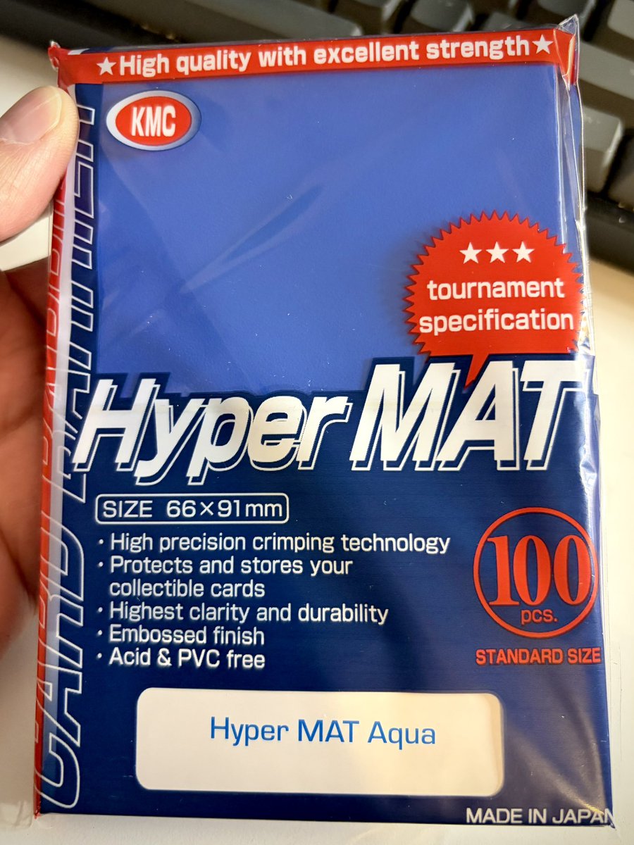 RolandMTG's tweet photo. Turns out, 1/3 of the poll voted correctly! 😲
Introducing Aqua, the new color for KMC Hyper MAT sleeves! 💙
If you replied to the poll post or can reply with proof here, I’ll add you to the winner’s raffle (soon) for a free pack of these! 🎁
#sponsored #post #useprotection https://t.co/eDl4SnvjEd
