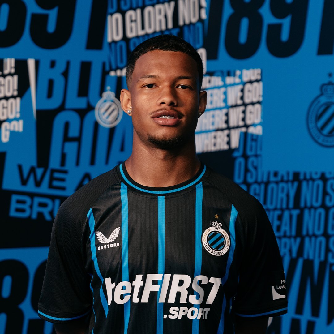 ClubBrugge's tweet photo. 🔄 Dubbele wissel voor Club, Diakhon en Campbell komen Forbs en Tzolis vervangen.
#CLUDEN | 2-0 | ⏱️ 79’ https://t.co/M9uYXY5AXv