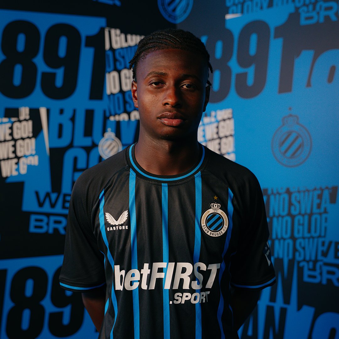 ClubBrugge's tweet photo. 🔄 Dubbele wissel voor Club, Diakhon en Campbell komen Forbs en Tzolis vervangen.
#CLUDEN | 2-0 | ⏱️ 79’ https://t.co/M9uYXY5AXv