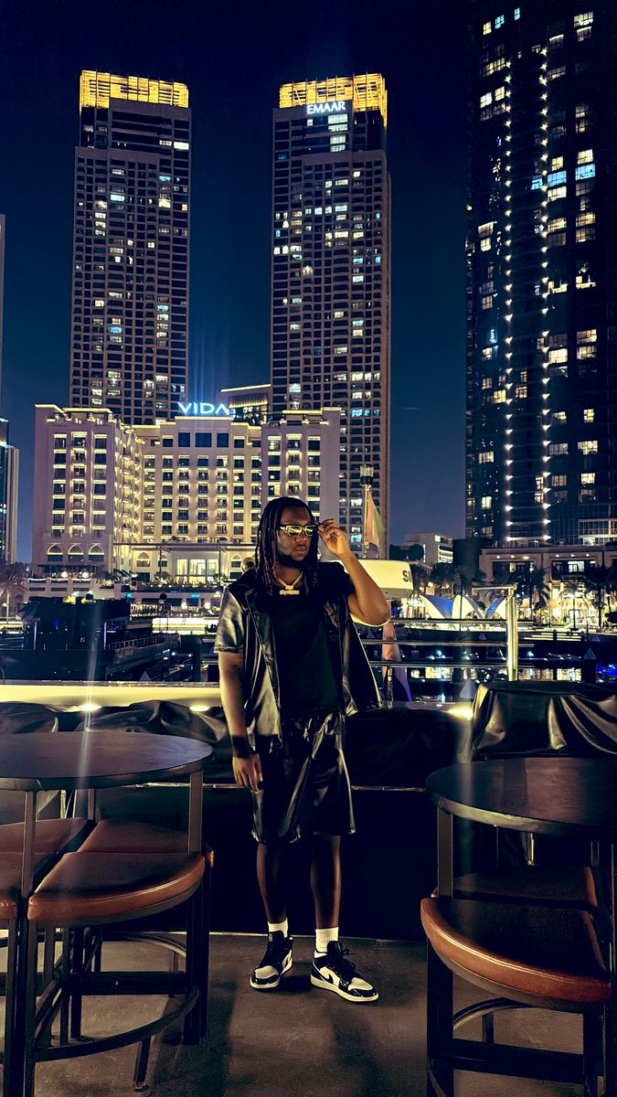 slyyyslee's tweet photo. This year really tried to FUCK me mentally. But god don’t give you nothing you can’t handle. 💰SLDM💰 
#MrMirBlueDay https://t.co/81ffFvcijn