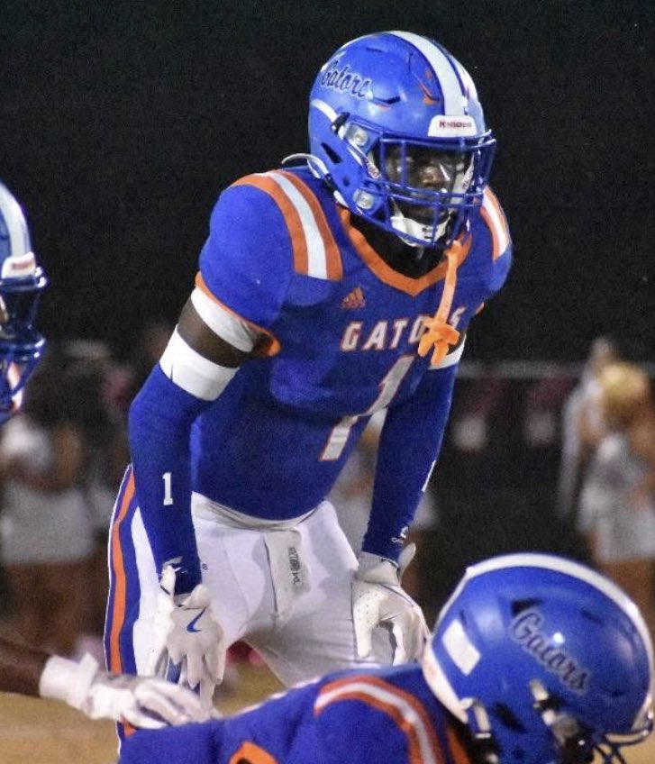 Regular season Senior tape. Playoffs time!
#0-0 🐊
hudl.com/v/2T7cqv
▪️22 TFL
▪️97 tackles 
▪️2 int
▪️3 sacks 
▪️5 FF
▪️2 PBU
▪️6 receptions for 2 td , 139 yards 
<a href="/bshields0244/">Brandon Shields</a> <a href="/MacCorleone74/">Rion (Ree-un) Young</a> <a href="/LawrencHopkins/">Lawrence Hopkins</a> <a href="/MSGRIDIRON/">Chris Brooks</a> <a href="/247recruiting/">247Sports Recruiting</a> <a href="/SWiltfong_/">Steve Wiltfong</a> <a href="/coachgordon1/">Matt Gordon</a> <a href="/SimpOneTwo/">Juwan Simpson</a>