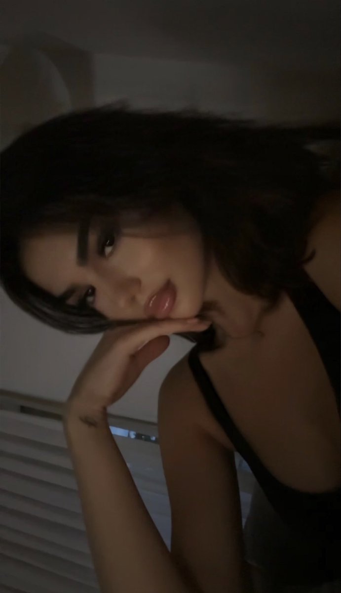 Leona (@leeonaa_mm) on Twitter photo 