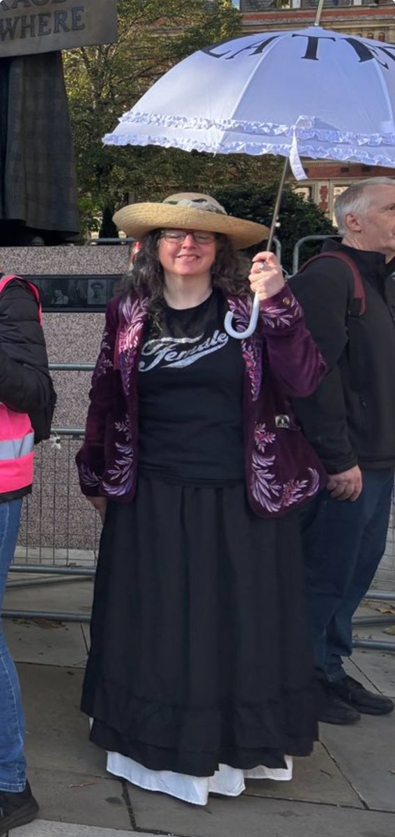 India Willoughby tweet media