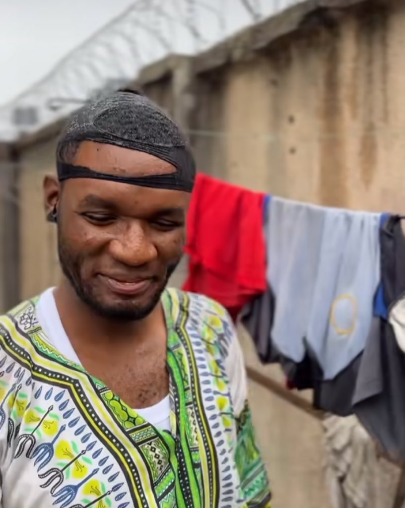 tweetsfromicey's tweet image. GN CT
It’s been hard trying to filter the noise and find a community to fully believe in.
I think I’ve found a home with @bitdealernet , expect intensity from tomorrow.
Bitdealer is the first asset-backed meme launchpad. Unlike traditional meme tokens that rely purely on hype,…