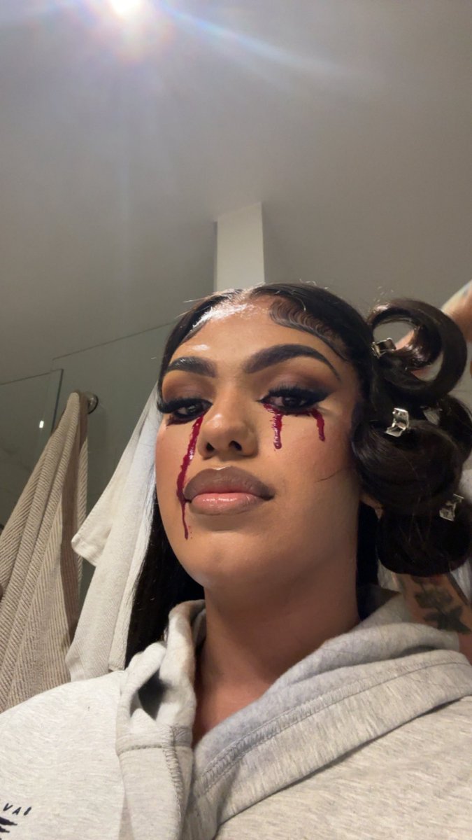 jayde_raw2's tweet photo. 🦇🥵Time to unlock and new era 🥵🦇 https://t.co/JV40QKjtvH
