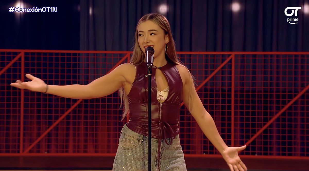 OT_Oficial's tweet photo. 🎤 Laura Muñoz canta “Greatest Love Of All” de Whitney Houston 🎶
¿Qué os ha parecido su pase? 🤔 En #ConexiónOT1N en @primevideoes 👉🏻https://t.co/GQ93siZpxQ https://t.co/xnAC5rWbCT