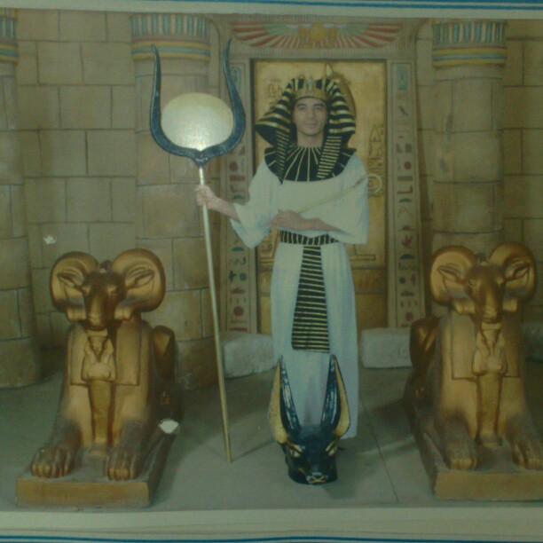 <a href="/Elhekayashow/">الحكاية</a> صورة في القرية الفرعونية من  عام 2007 
#المتحف_المصري_الكبير 
#مصر