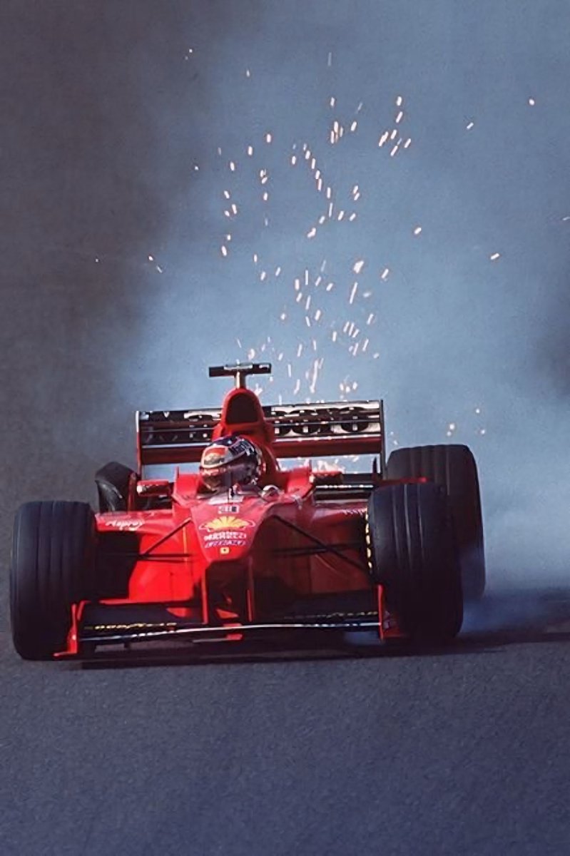 _MSchumacher's tweet image. There are defeats that make you strong!

1/11/1998 Suzuka
#KeepFightingMichael