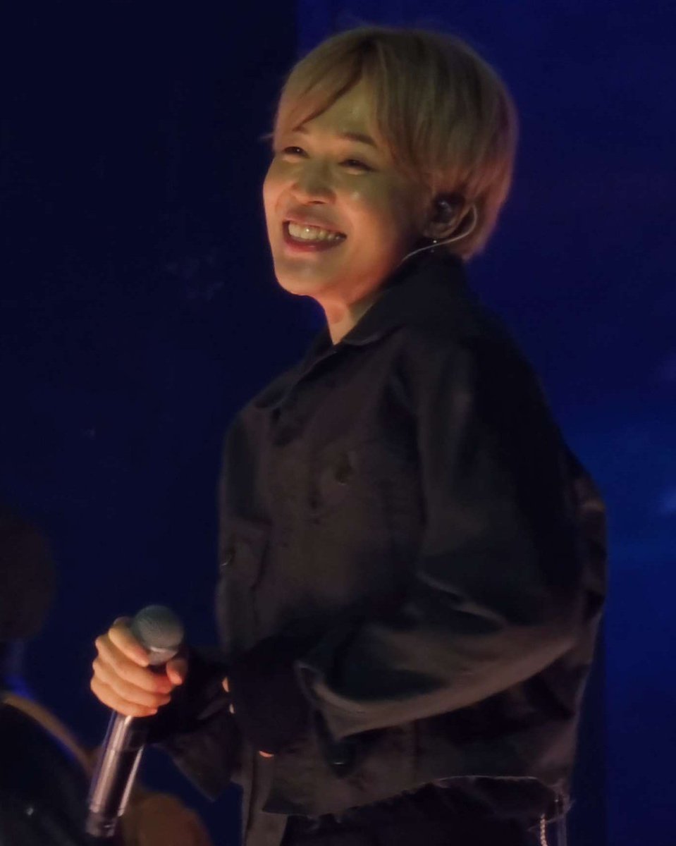 mxlkysujim's tweet photo. ISH SI KCIL🥺 https://t.co/e1fHfv5h6c