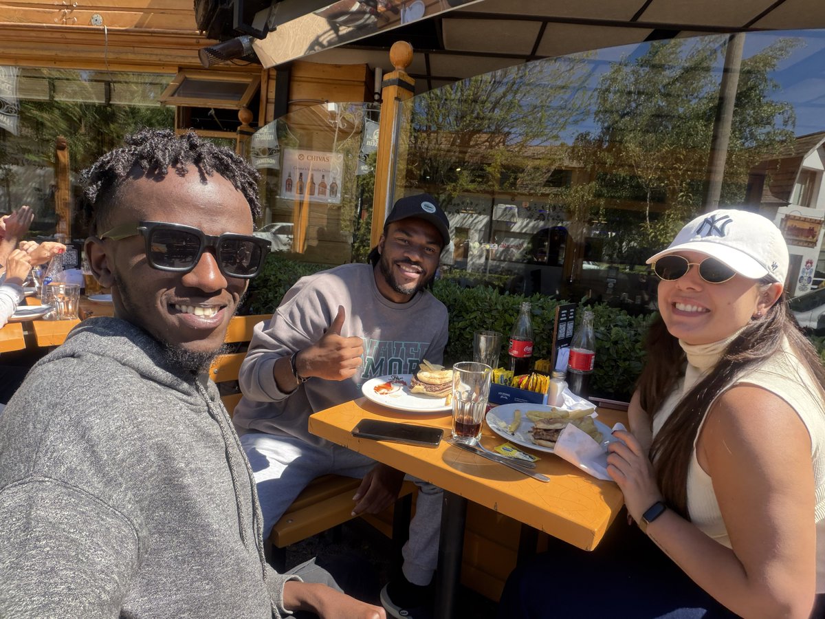 Weekend with <a href="/LiskHQ/">Lisk</a> in 🇦🇷
We have <a href="/arriannejenny/">arrianne</a> here 💜