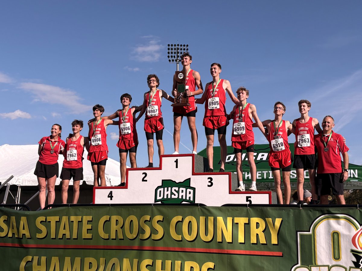 🏃‍♂️ OHSAA CROSS COUNTRY: Landon Kimmel of Tipp City Tippecanoe is your back-to-back state champion, finishing the DII boys race in 15:12.51.

Lexington rebounds from 2024 runner-up to claim its third state title with 110 points, while Bowling Green finishes second with 191.