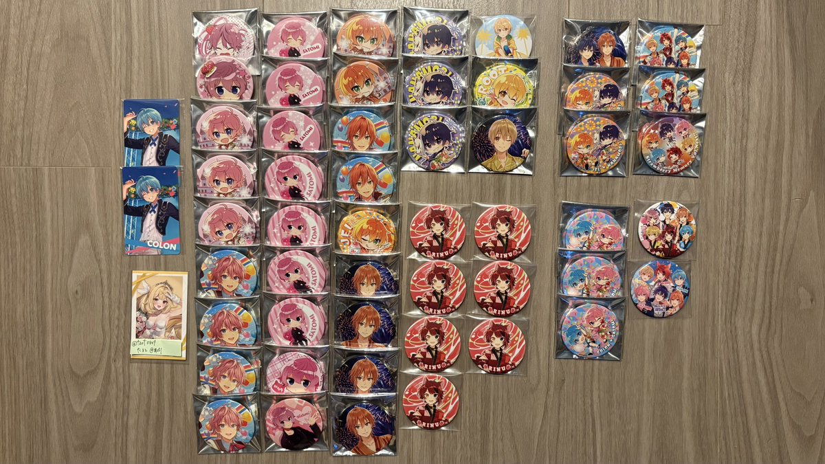 tart0809's tweet photo. すとぷり グッズ 譲渡

譲 : 画像1~8枚
求 : 現金(振込 または PayPay)　安価◎

各ALTにおおまかな買取希望金額🈶
⚠️画像1枚目 ALT必読

郵送のみ｜値下げ・取り置き❌
まとめての方優先ですが1点からお気軽にお声がけください

#すとぷりグッズ買取 #すとぷりグッズ無限回収 https://t.co/rvzdPsBHp2