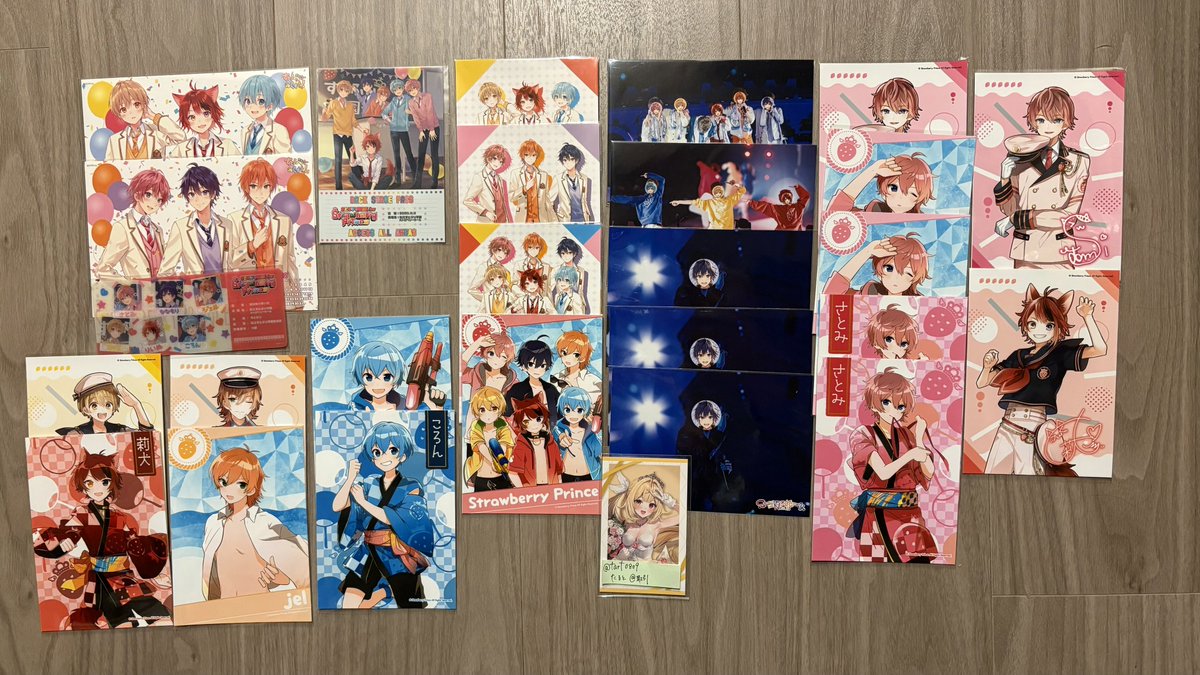 tart0809's tweet photo. 元ツイまでお声がけください😌
 #すとぷりグッズ買取 #すとぷりグッズ無限回収  #いれいすグッズ買取  #すたぽらグッズ買取 https://t.co/HKb4he0iOM