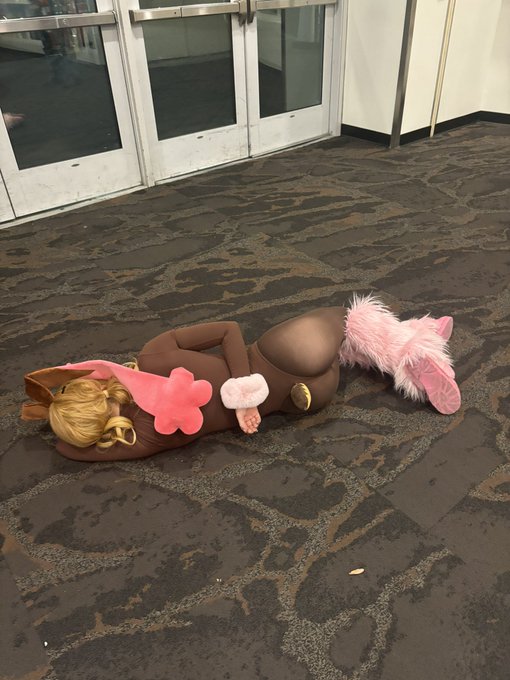 Joker got me https://t.co/b9wHLcUXLM