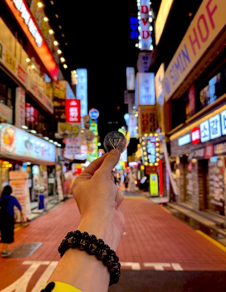 Viktor 🧡 tweet media