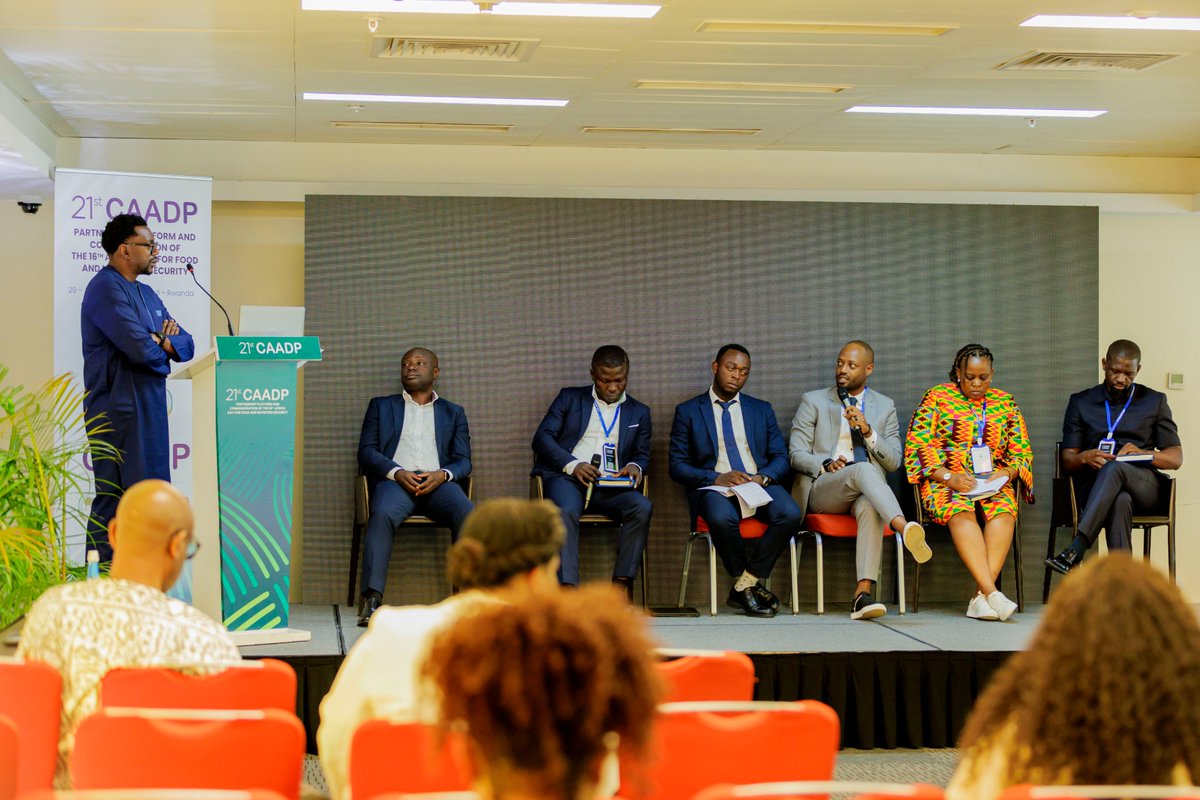 rainbowhealthf1's tweet image. Honored to join a high-level panel at #CAADP2025 &amp;amp; #ADFNS2025 in Kigali 🇷🇼.
Key takeaways:
✅ End child malnutrition
✅ Empower youth in agribusiness
✅ Support smallholder farmers
✅ Strengthen value-addition
At @RainbowHealthFood, we’re nourishing Africa with Monti porridge
