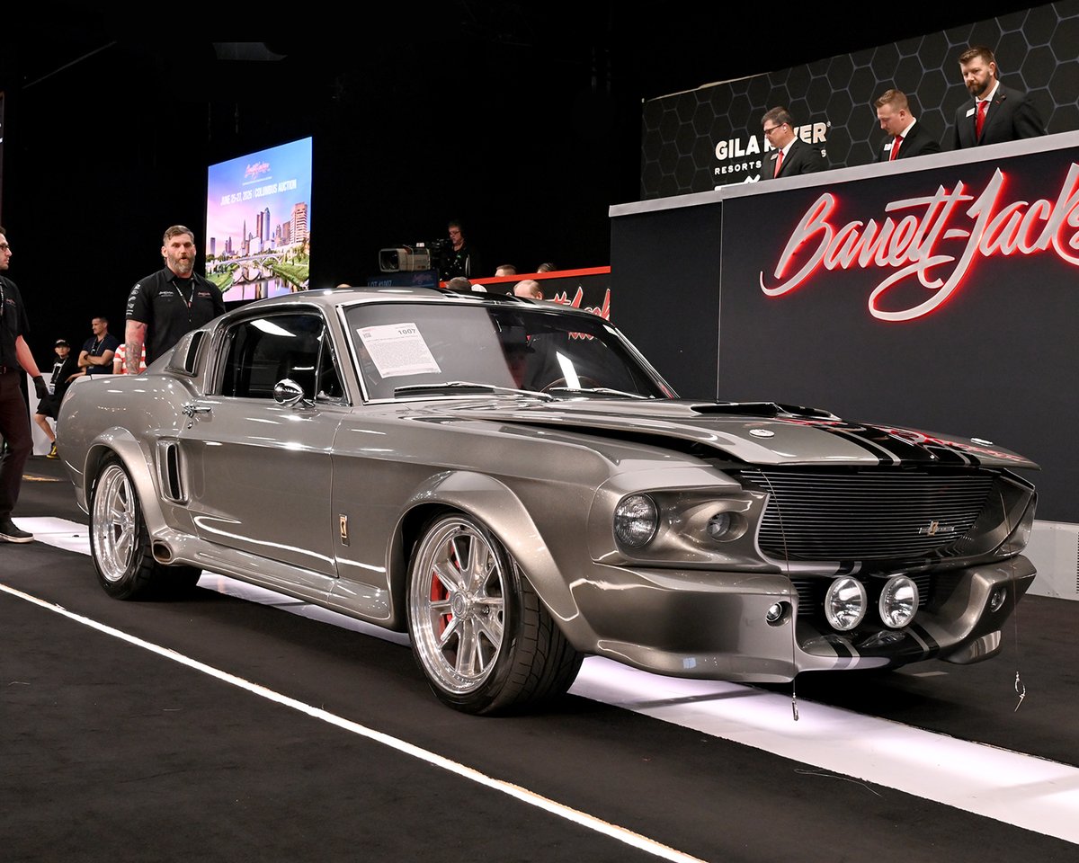 Barrett_Jackson's tweet image. This 1967 @FordMustang #custom #fastback, powered by a Kenne Bell-supercharged 5.0-liter Coyote #engine, roared across the block for $247,500. Classic #American style, reborn for today’s roads.

Learn more: bit.ly/AZ25TW-1967For…