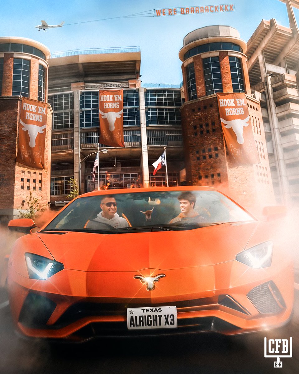 ARCHIBALD MANNING GOES OFF AS NO. 20 TEXAS HANGS ON TO BEAT NO. 9 VANDERBILT 💪🔥

25/33 PASS
328 YDS
3 TD