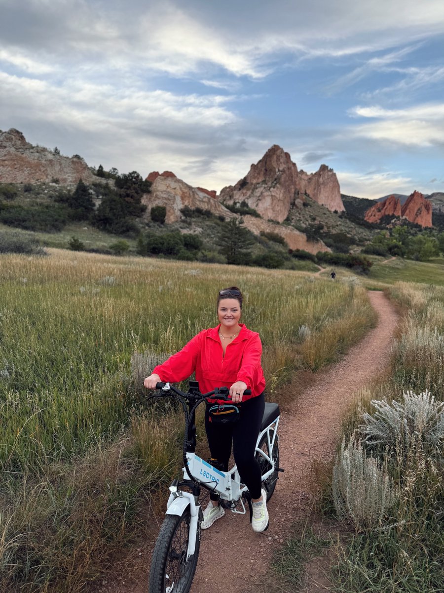 lectricebikes's tweet image. 🎉 Congratulations to our October Photo Contest Winner! 🎉

&quot;My husband and I have a little over 2,000 miles combined on our 2.0’s. These bikes have been one of our best purchases and have brought us a lot of joy!&quot;

📸 : Taylor B. 📍 : Colorado Springs, CO
lectricebikes.com/pages/photo-co…